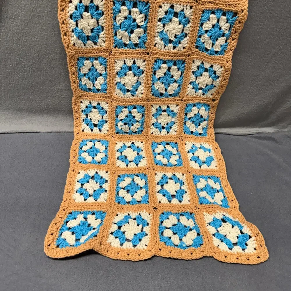 Granny Square Blanket Runner Handmade Classic Retro Look Afghan NWOT STYLE #3560